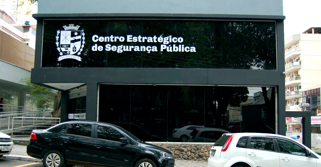 Foto - Reforma do sistema de monitoramento de câmeras de segurança em Barra Mansa 