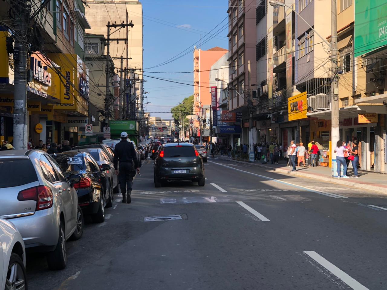 Foto - Semana do Dia dos Pais aquece as vendas no comércio de Barra Mansa