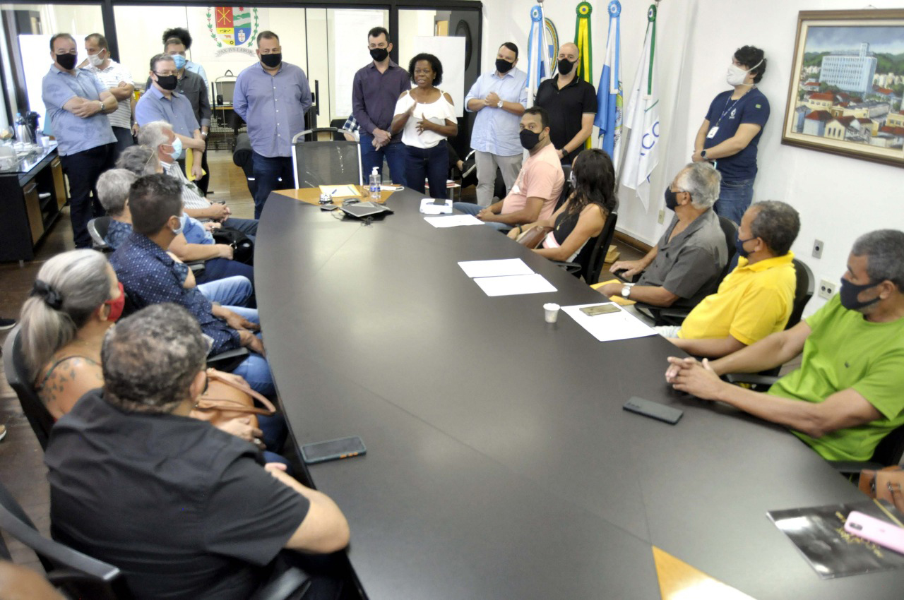 Foto - Diretores da CDL são empossados como membros  do Conselho Comunitário do Plano Diretor de Barra Mansa