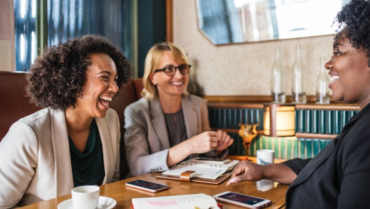 Foto - Programa da PMBM oferece consultoria gratuita e financiamento facilitado para MEIs.