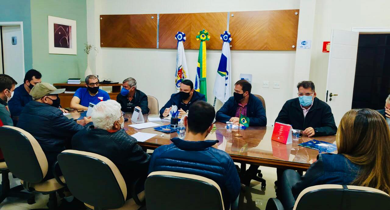 Foto - CDL Barra Mansa e entidades de classe pedem a liberação do horário de funcionamento do comércio