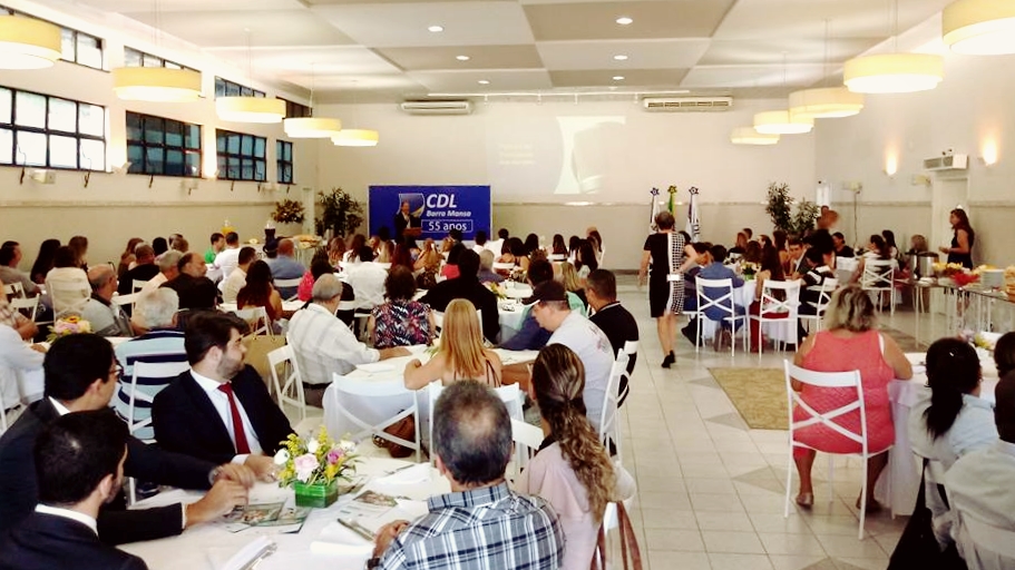 Foto - CDL BM comemora 55 anos em café da manhã.