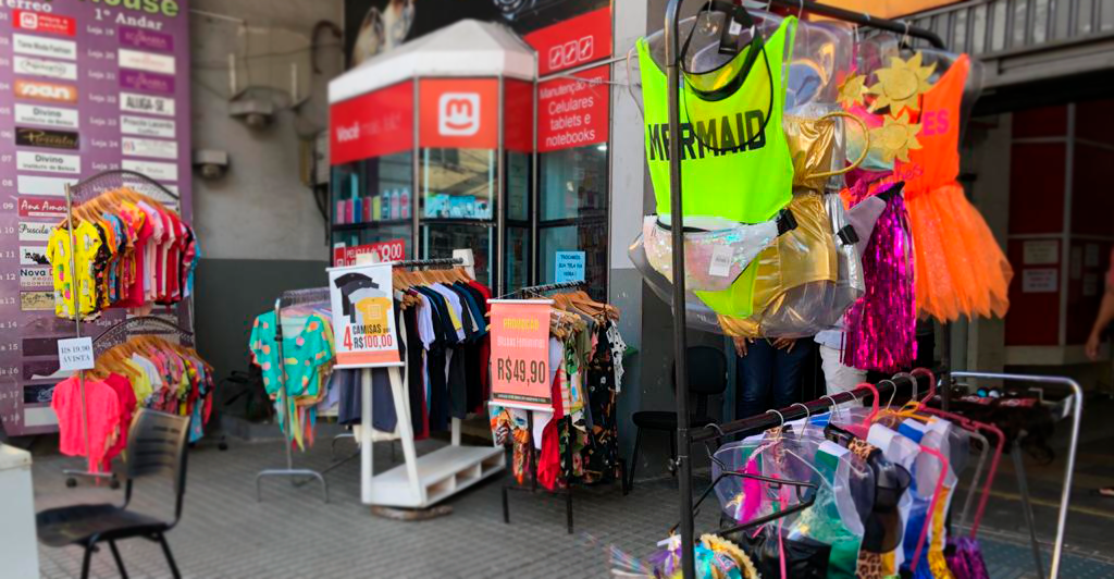 Foto - Comércio de Barra Mansa se prepara para vendas e funcionamento no Carnaval 2021
