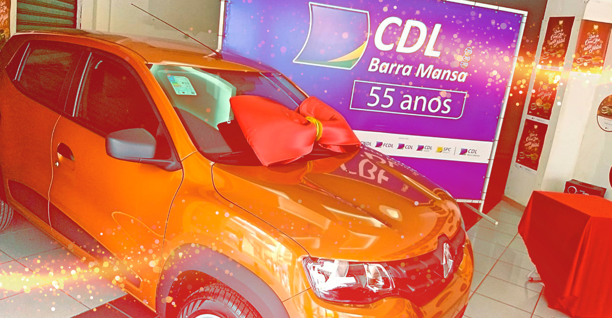 Foto - E você, já está concorrendo a esse Carro Okm e a tantos prêmios da Campanha de Natal?