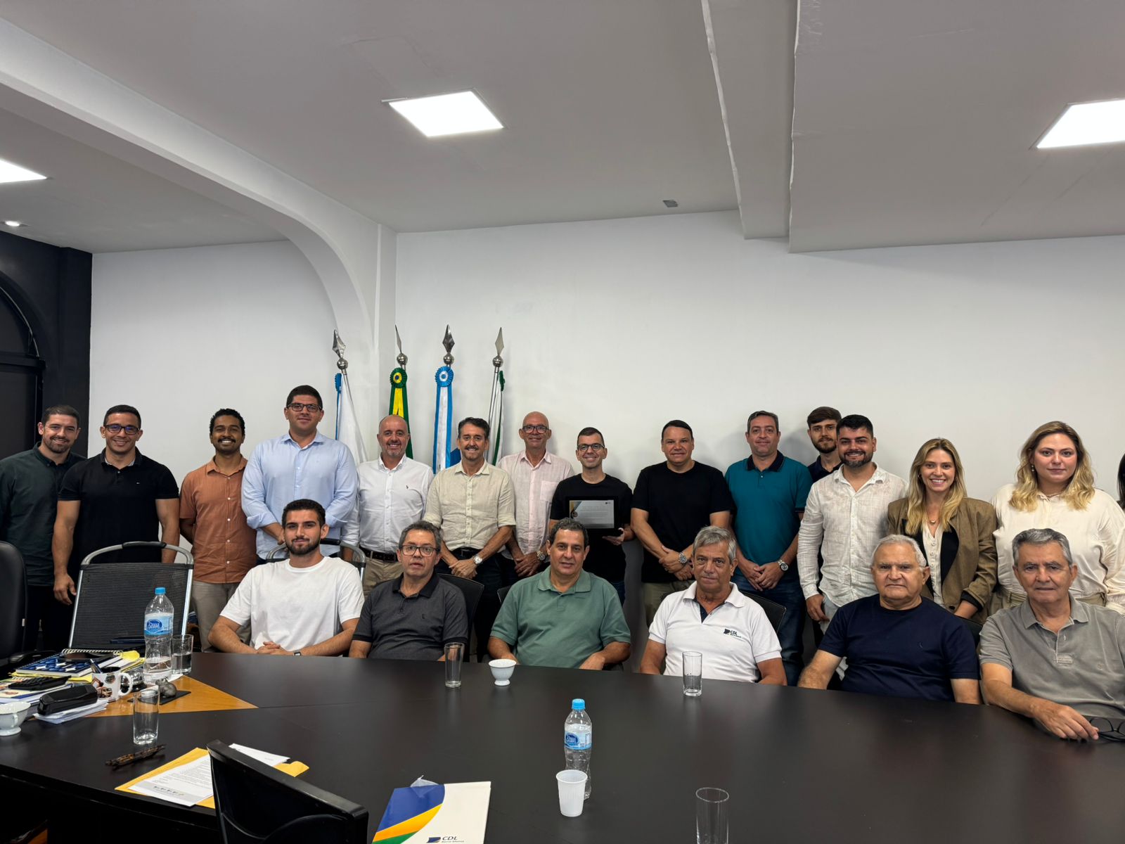 Foto - Visita institucional marca homenagem e alinhamento de ações entre CDL BM, CDL Jovem e Prefeitura de Barra Mansa